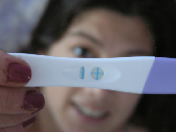 lady, positive pregnancy test