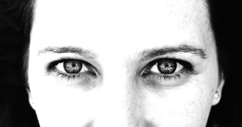 black-and-white woman's eyes