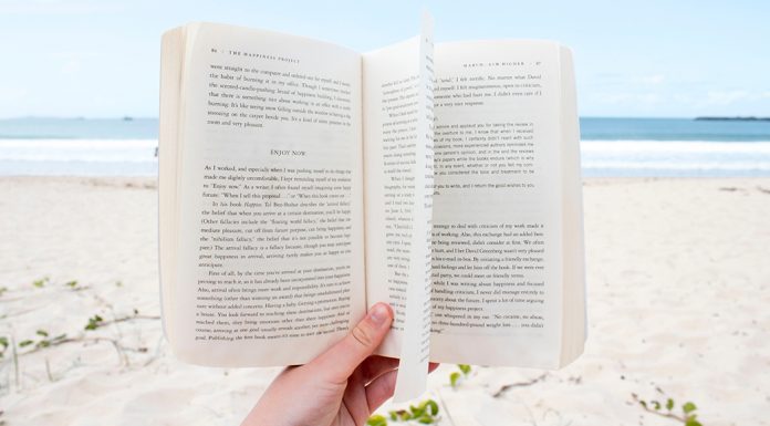 This list of books is for moms looking for great summer reading.